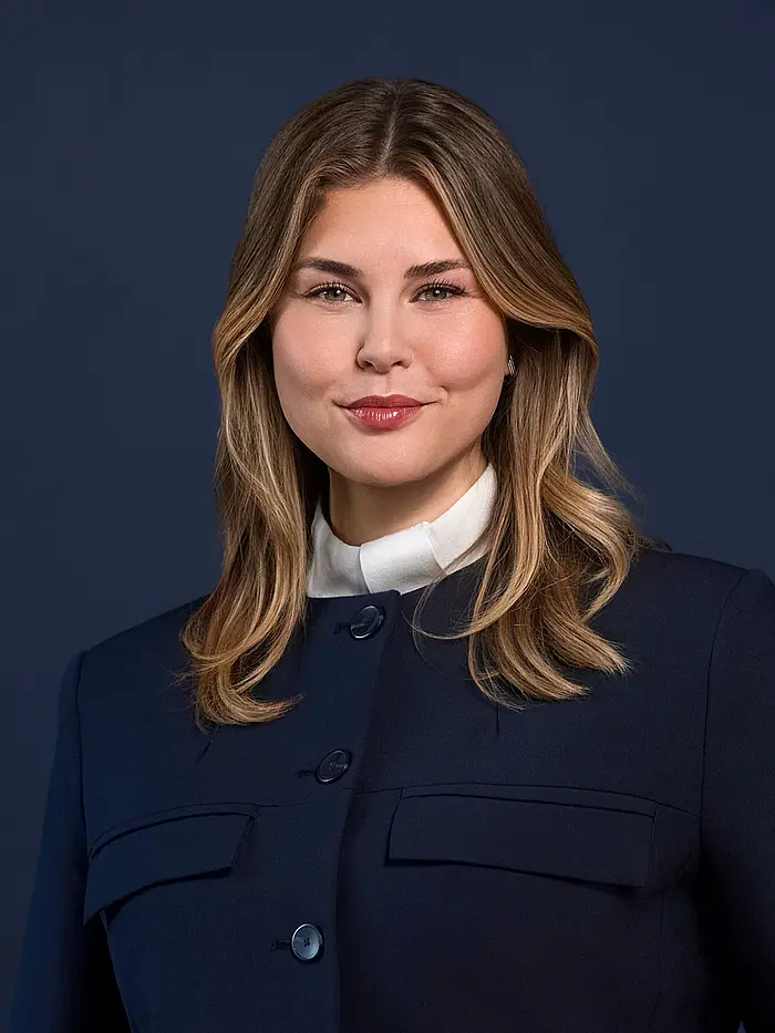 Portrait of Linda Benjak