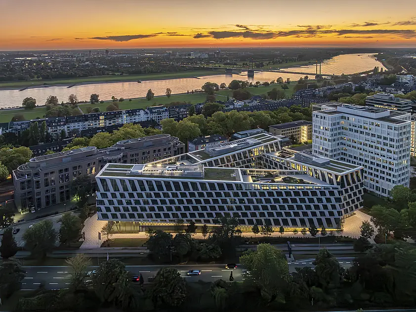 ONE PLAZA: MOMENI Group leases Düsseldorf Landmark Project to KPMG AG Wirtschaftsprüfungsgesellschaft