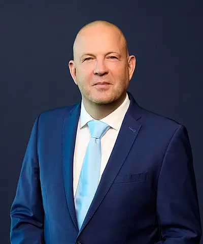 Portrait von Oliver Klamt